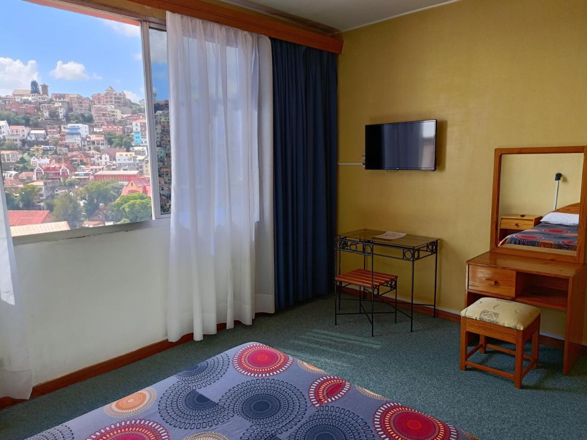 Aina Hotel Antananarivo Dış mekan fotoğraf